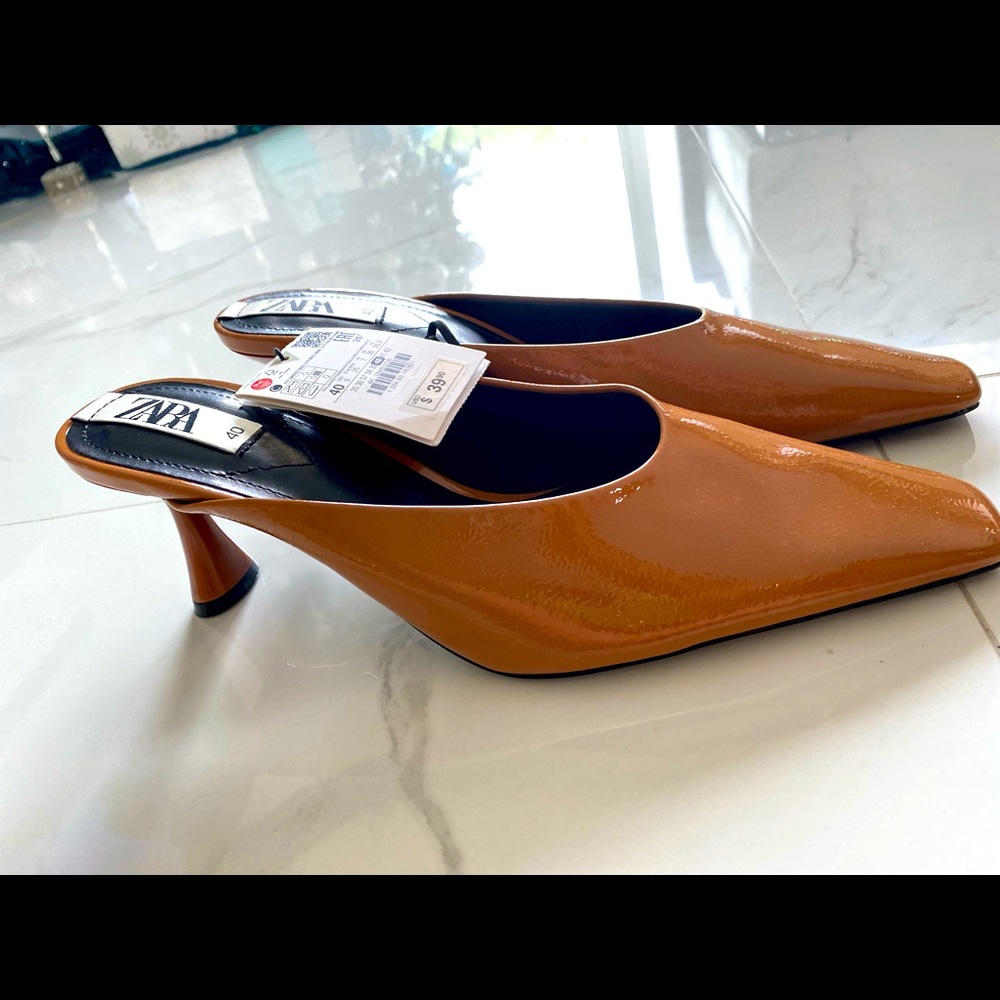 Brand new ZARA size 40/size 9